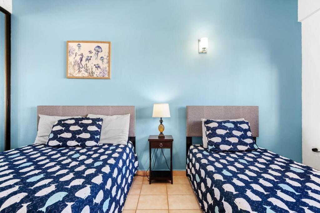 Beach Access + 3 Pools + Ocean Views - 2Br In Palmas - Sleeps 7 Appartement Humacao Buitenkant foto