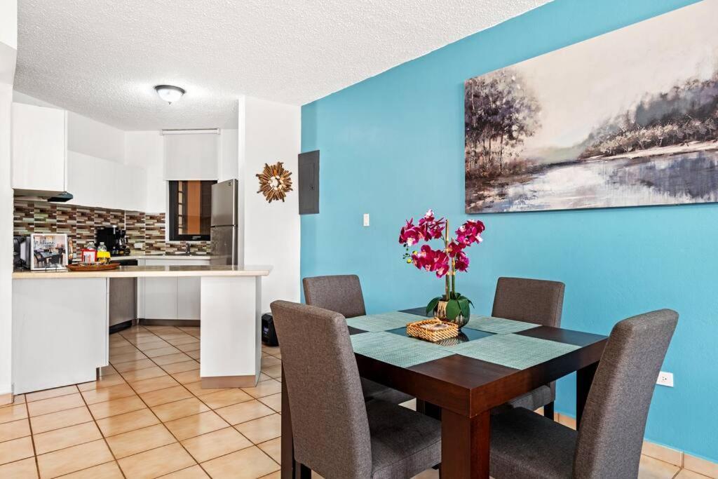 Beach Access + 3 Pools + Ocean Views - 2Br In Palmas - Sleeps 7 Appartement Humacao Buitenkant foto