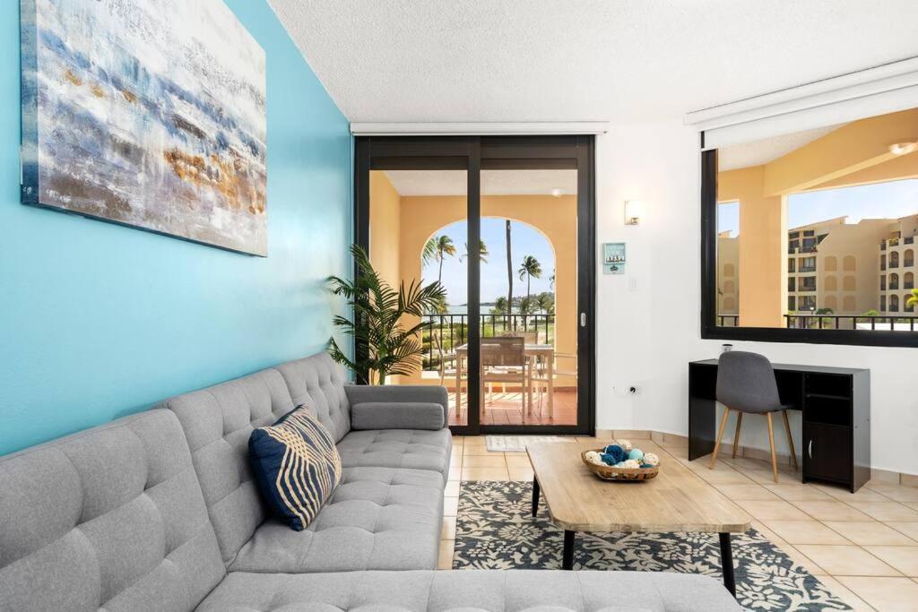 Beach Access + 3 Pools + Ocean Views - 2Br In Palmas - Sleeps 7 Appartement Humacao Buitenkant foto