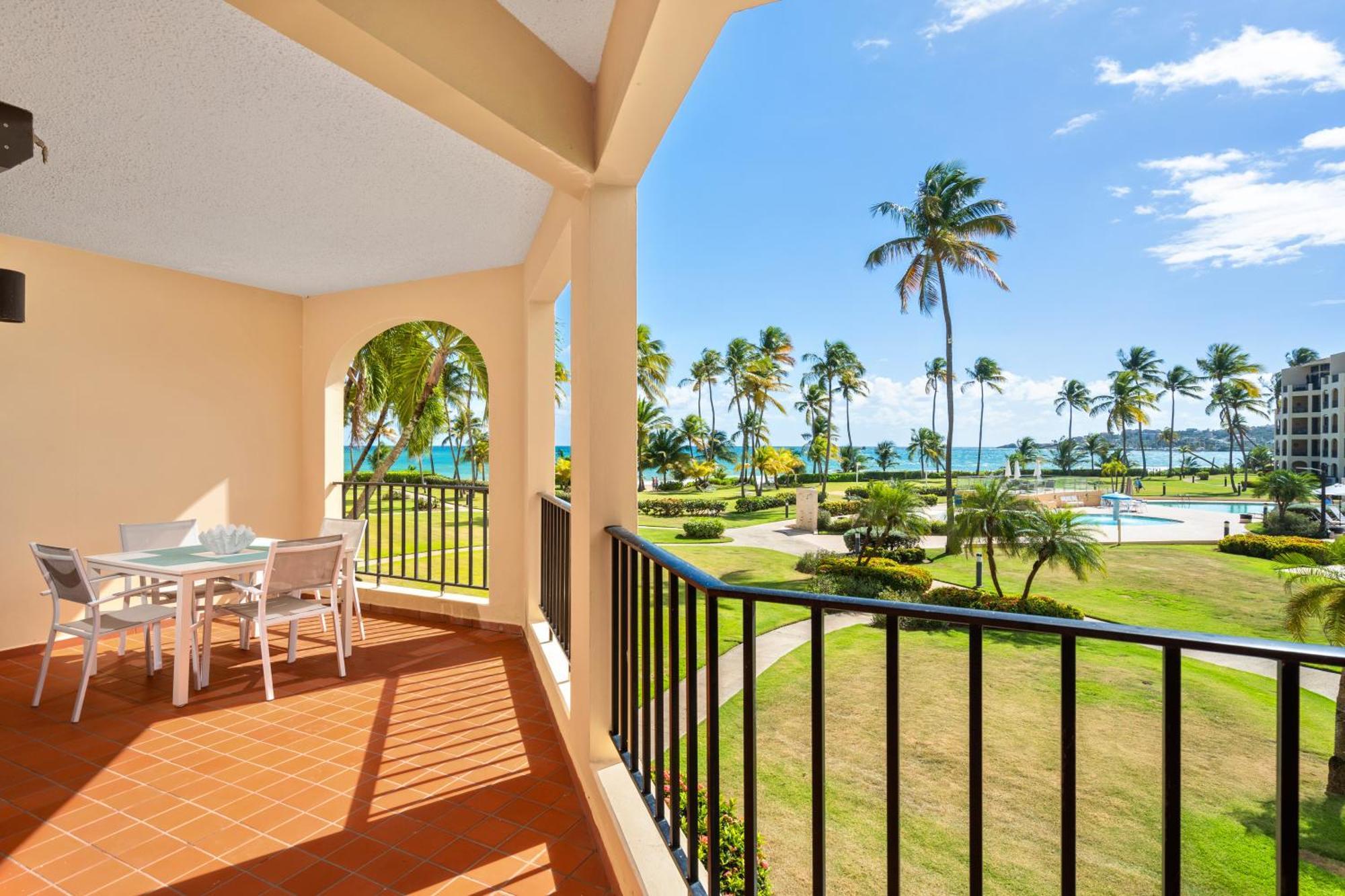 Beach Access + 3 Pools + Ocean Views - 2Br In Palmas - Sleeps 7 Appartement Humacao Buitenkant foto